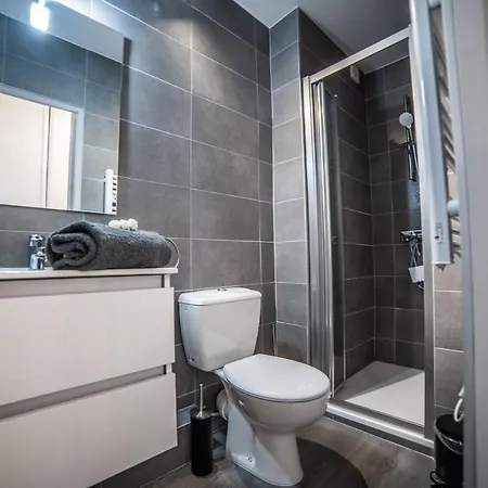 2Min Plage Toreo Studio Parking Proche Centre Et Parcs - Cohoteconciergerie La Grande Motte *