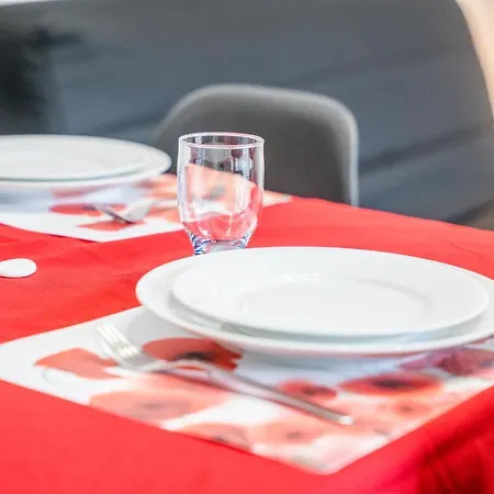 2Min Plage Toreo Studio Parking Proche Centre Et Parcs - Cohoteconciergerie La Grande Motte Apartament *
